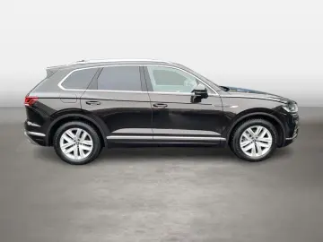 Touareg 3.0 TDI 4Motion tiptronic ACC Navi AHK