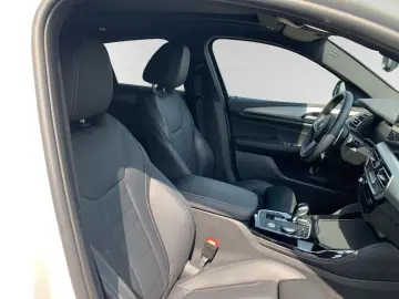X4 M40d