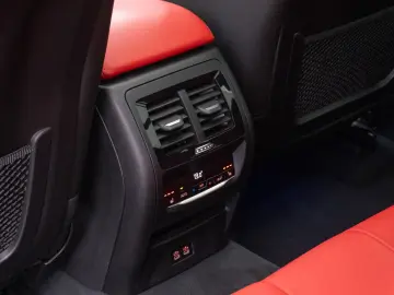 X4 M40i