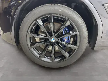 X4 M40i