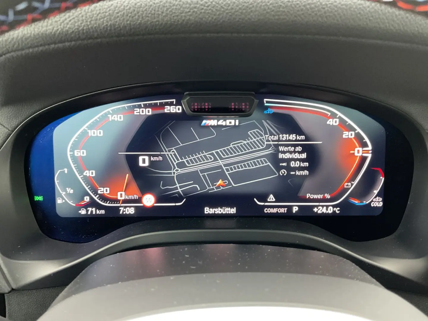 X4 M40i