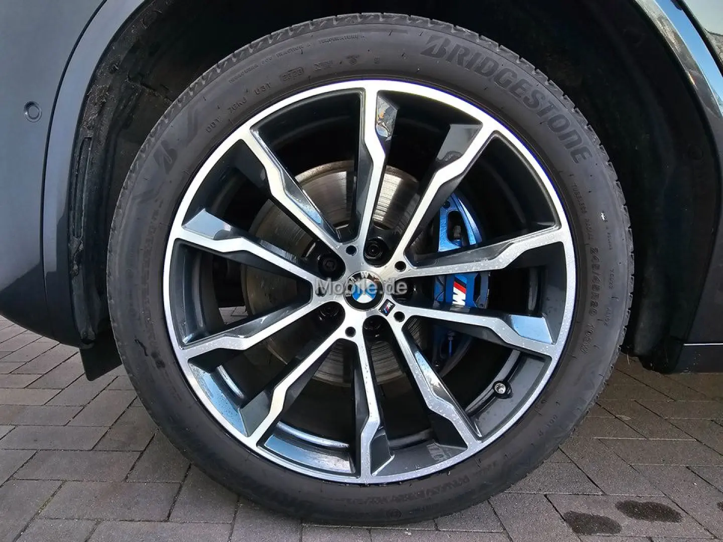 X4 M40i