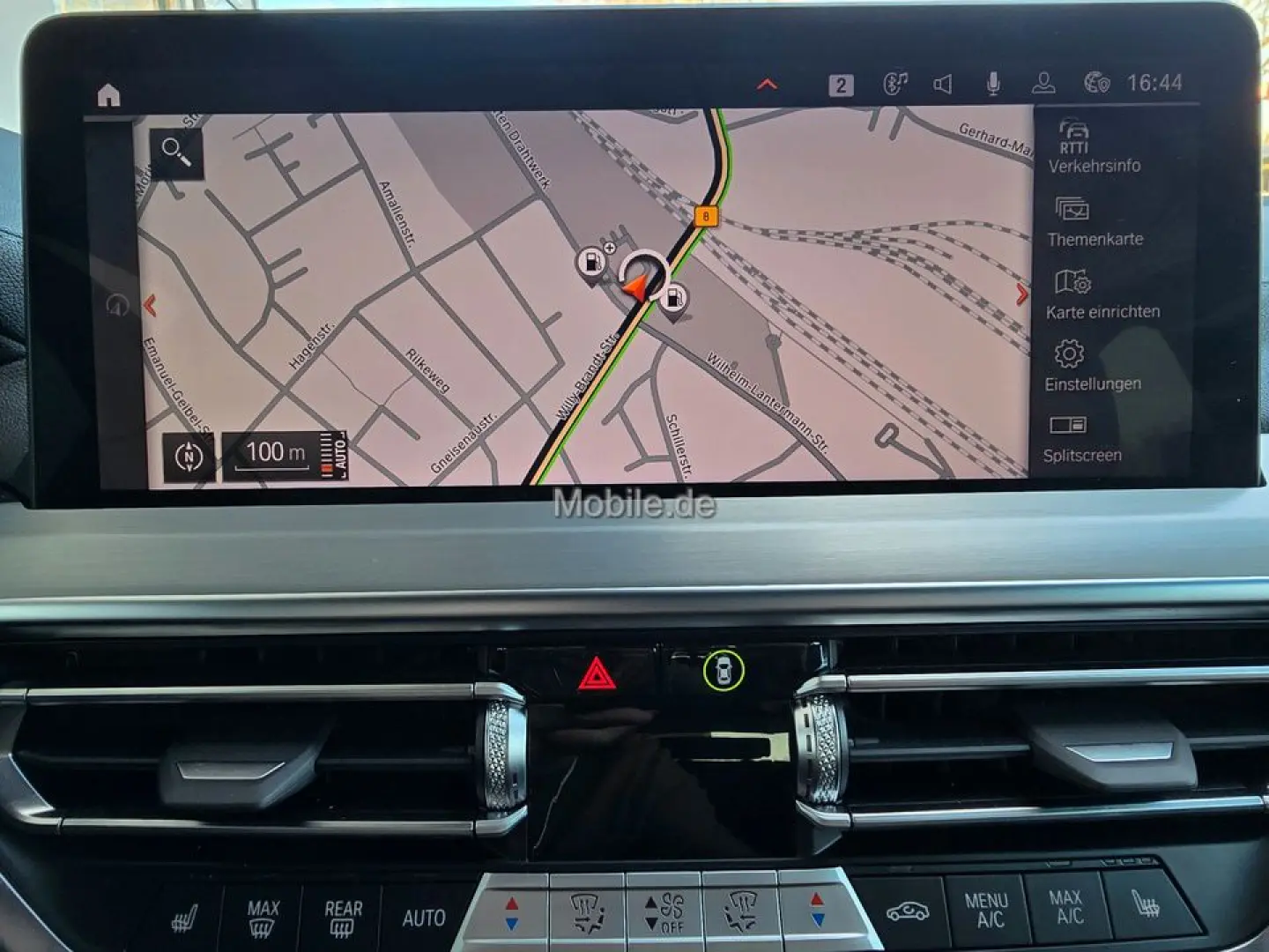 X4 M40i