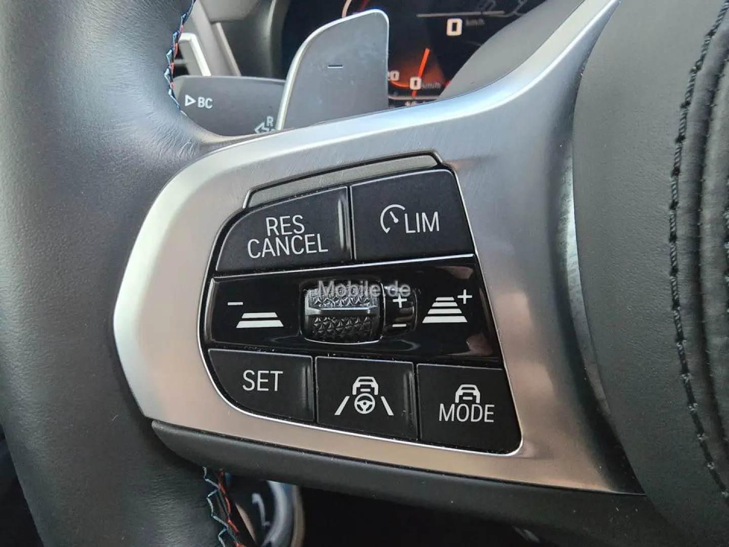 X4 M40i