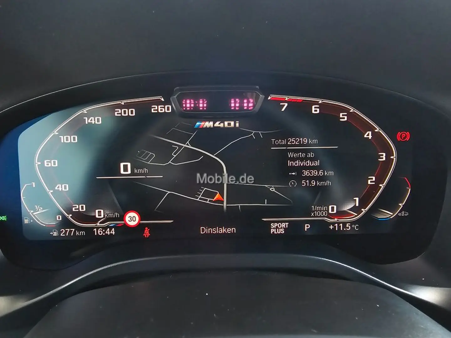 X4 M40i