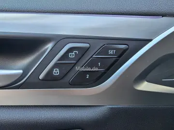 X4 M40i