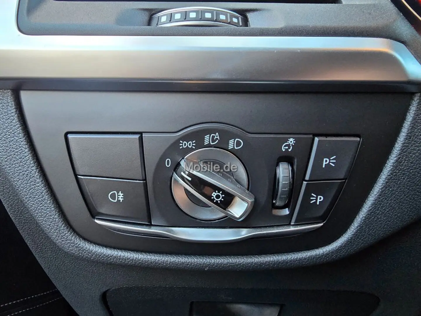 X4 M40i