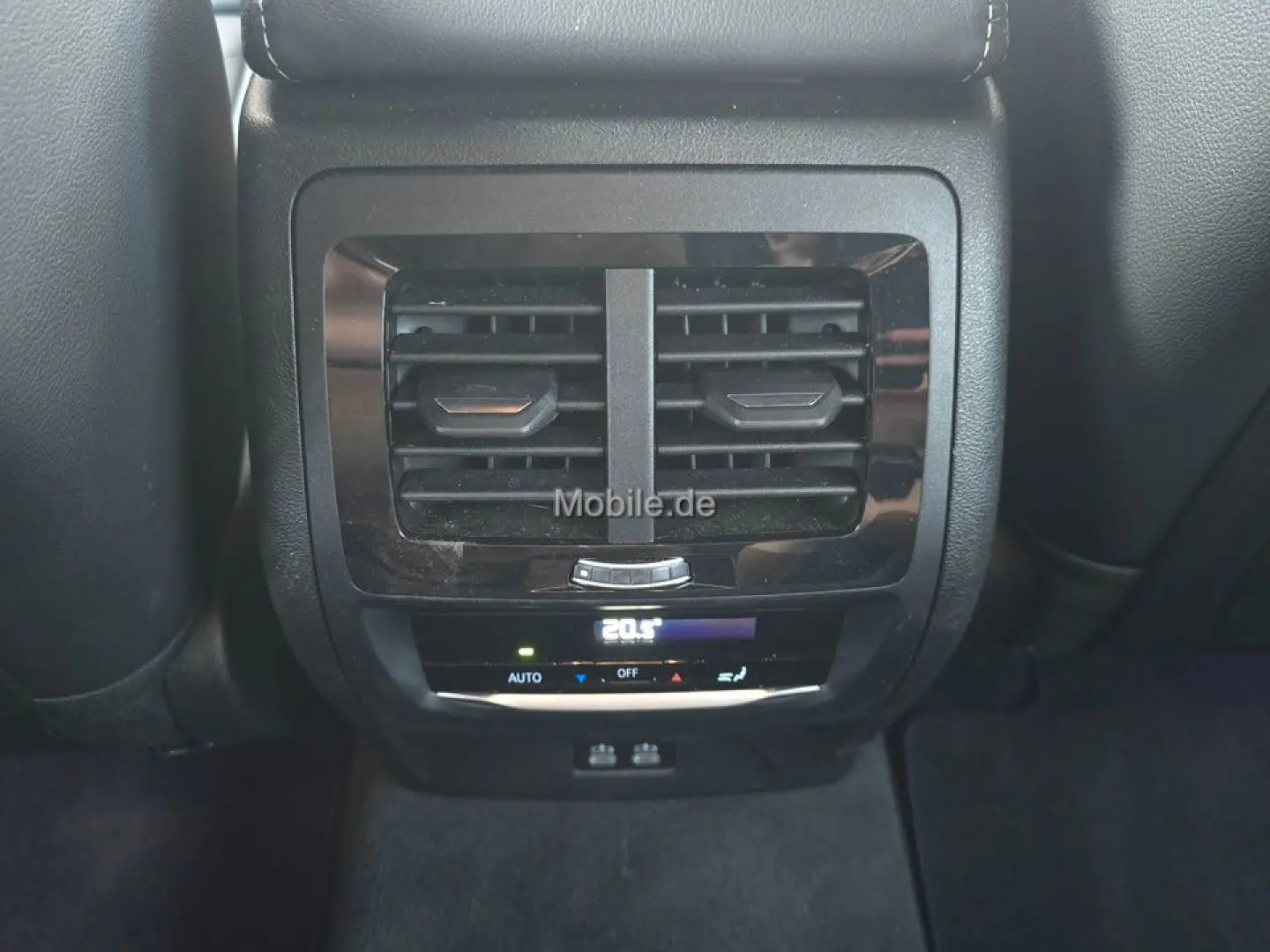 X4 M40i