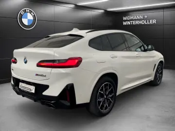 X4 M40d