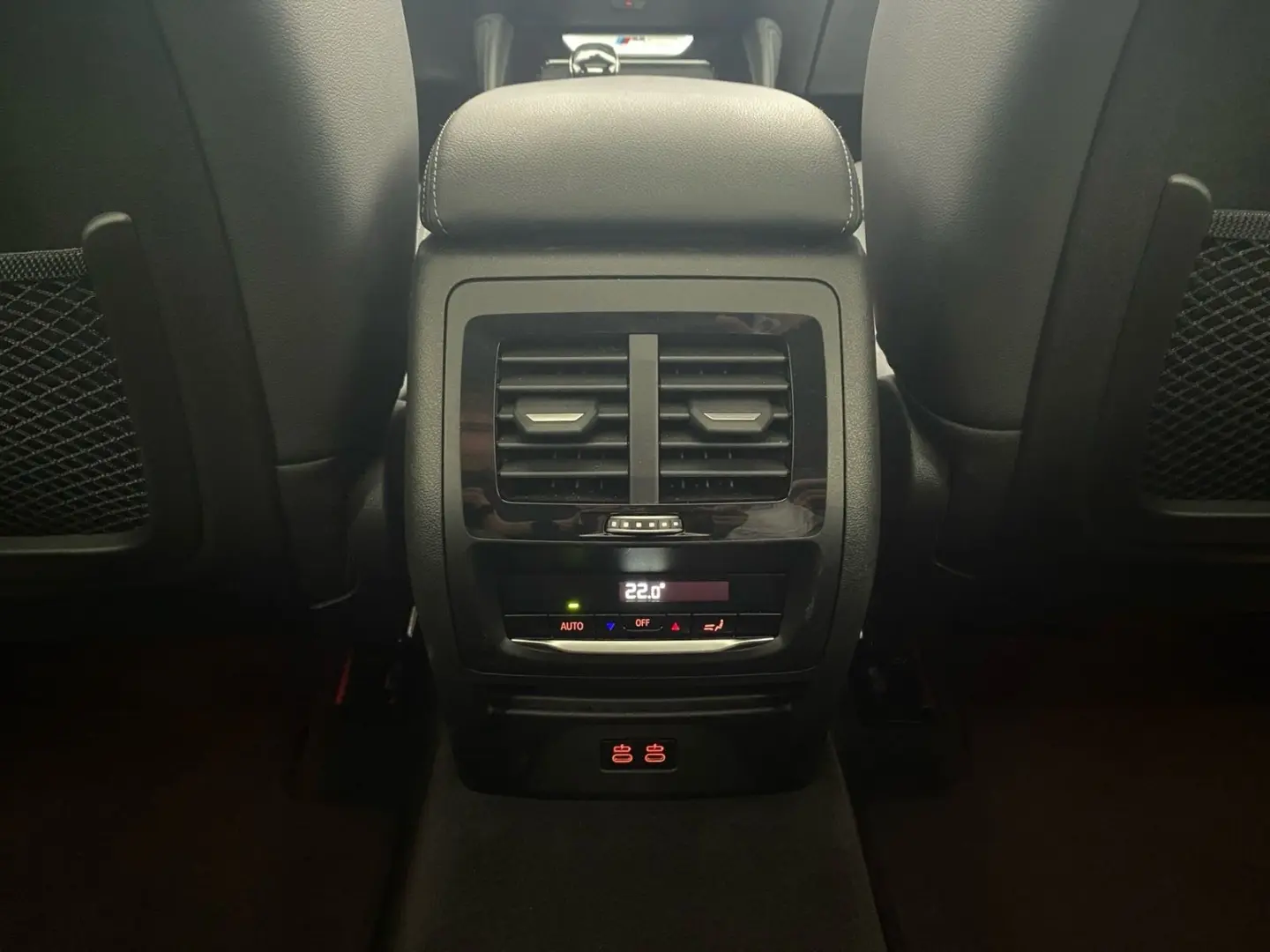 X4 M40d