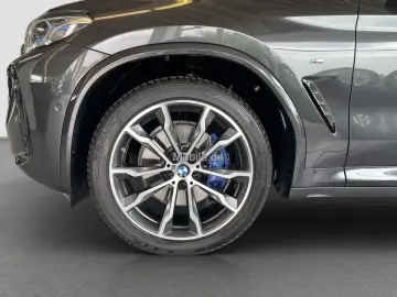 X4 M40i AT