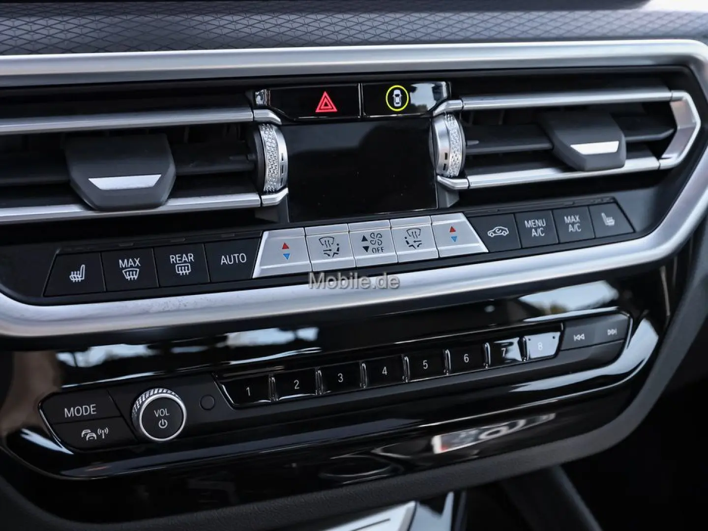 X4 M40i AT