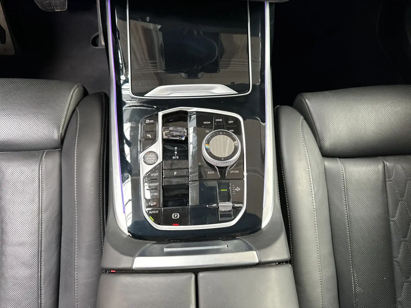 X7 xDrive40d M Sport Pro|AHK|SkyLounge|Standhzg
