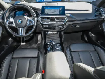 X4 M40i Pano
