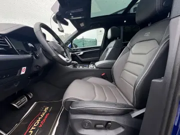 Touareg 3.0 TDI*4Motion*R-Line*PANO