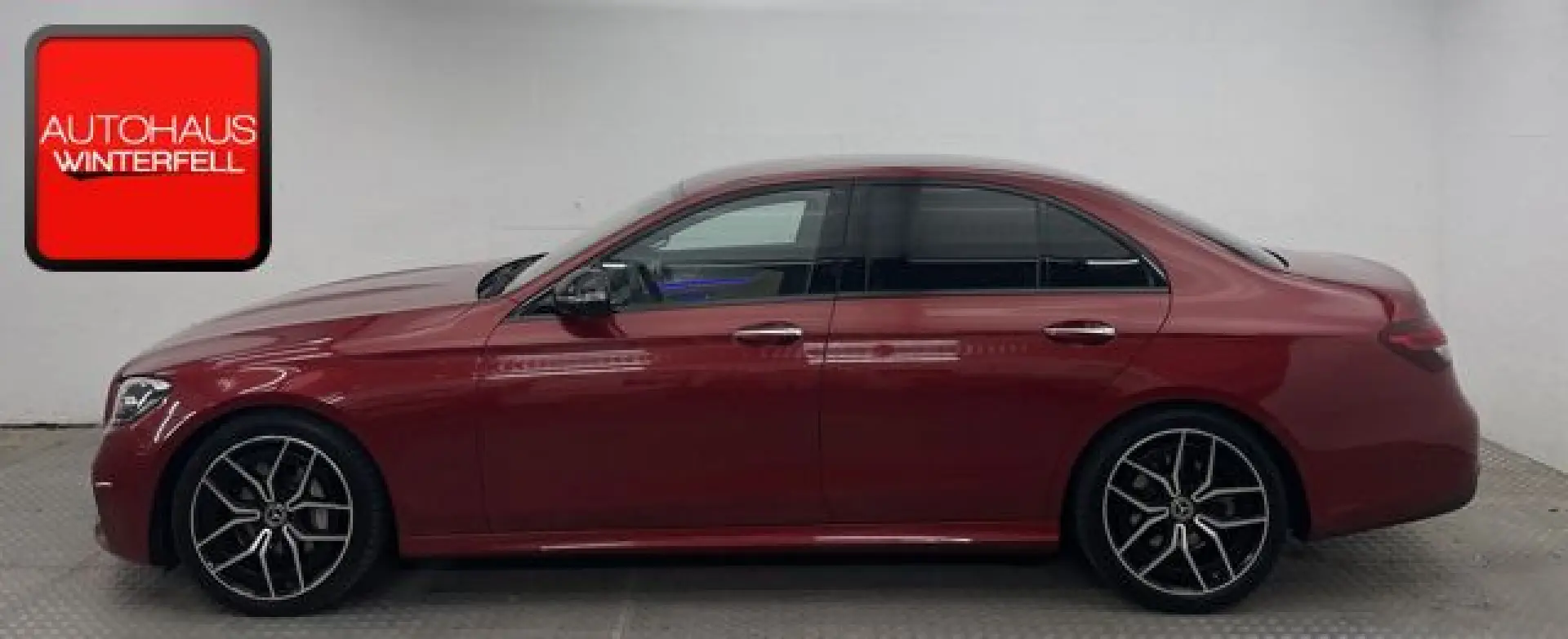 Mercedes-Benz E 400 d 4M AMG NIGHT MEMO ABC HUD 360 MASSAGE