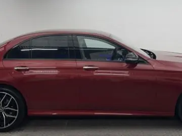 Mercedes-Benz E 400 d 4M AMG NIGHT MEMO ABC HUD 360 MASSAGE