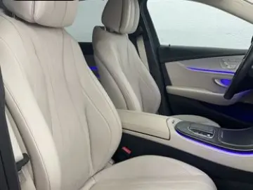 Mercedes-Benz E 400 d 4M AMG NIGHT MEMO ABC HUD 360 MASSAGE