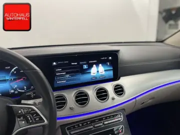Mercedes-Benz E 400 d 4M AMG NIGHT MEMO ABC HUD 360 MASSAGE