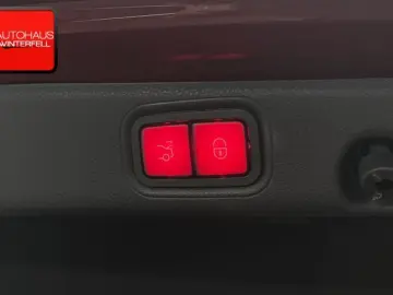 Mercedes-Benz E 400 d 4M AMG NIGHT MEMO ABC HUD 360 MASSAGE