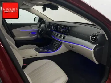 Mercedes-Benz E 400 d 4M AMG NIGHT MEMO ABC HUD 360 MASSAGE