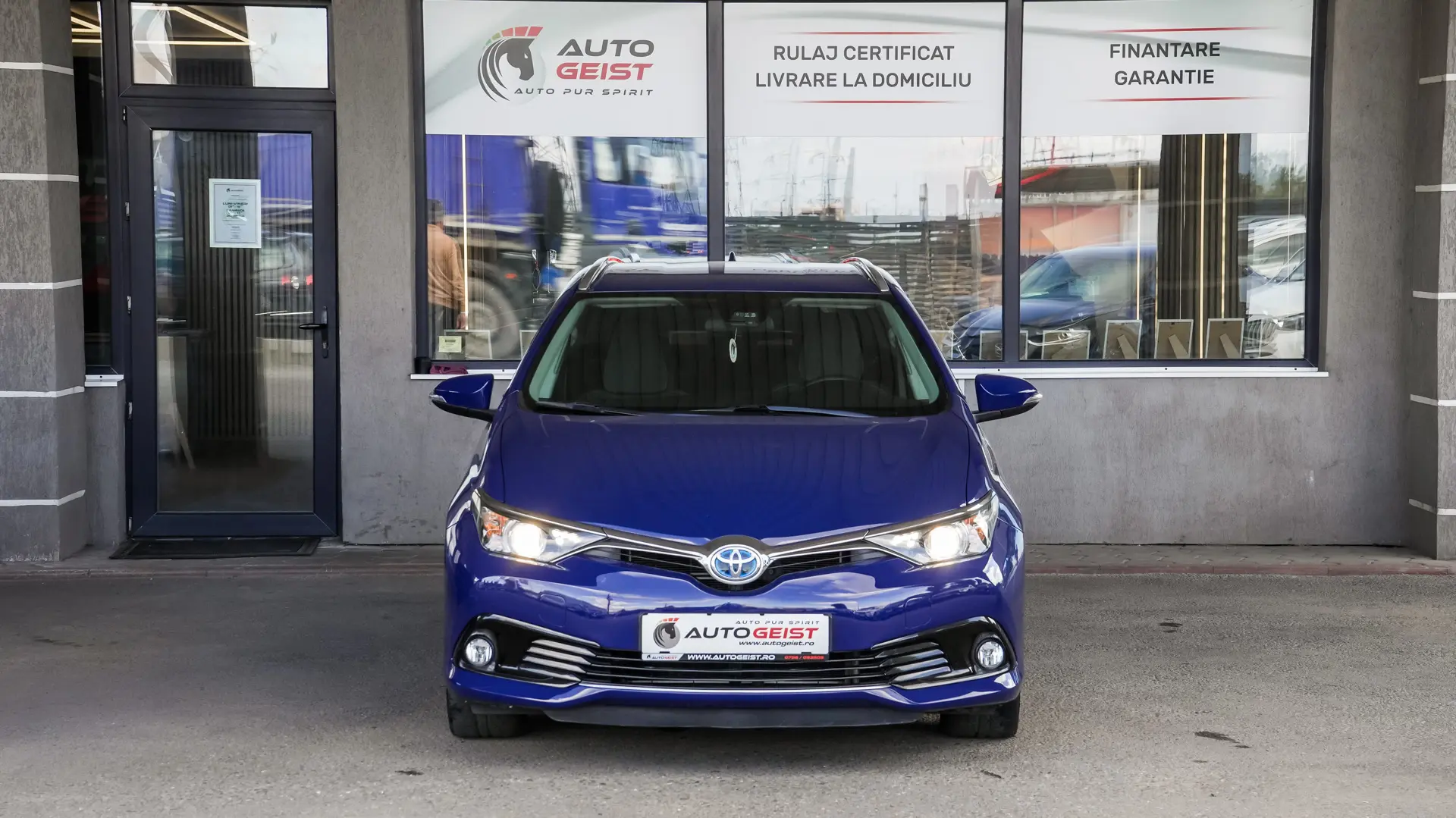 TOYOTA AURIS SPORTS
