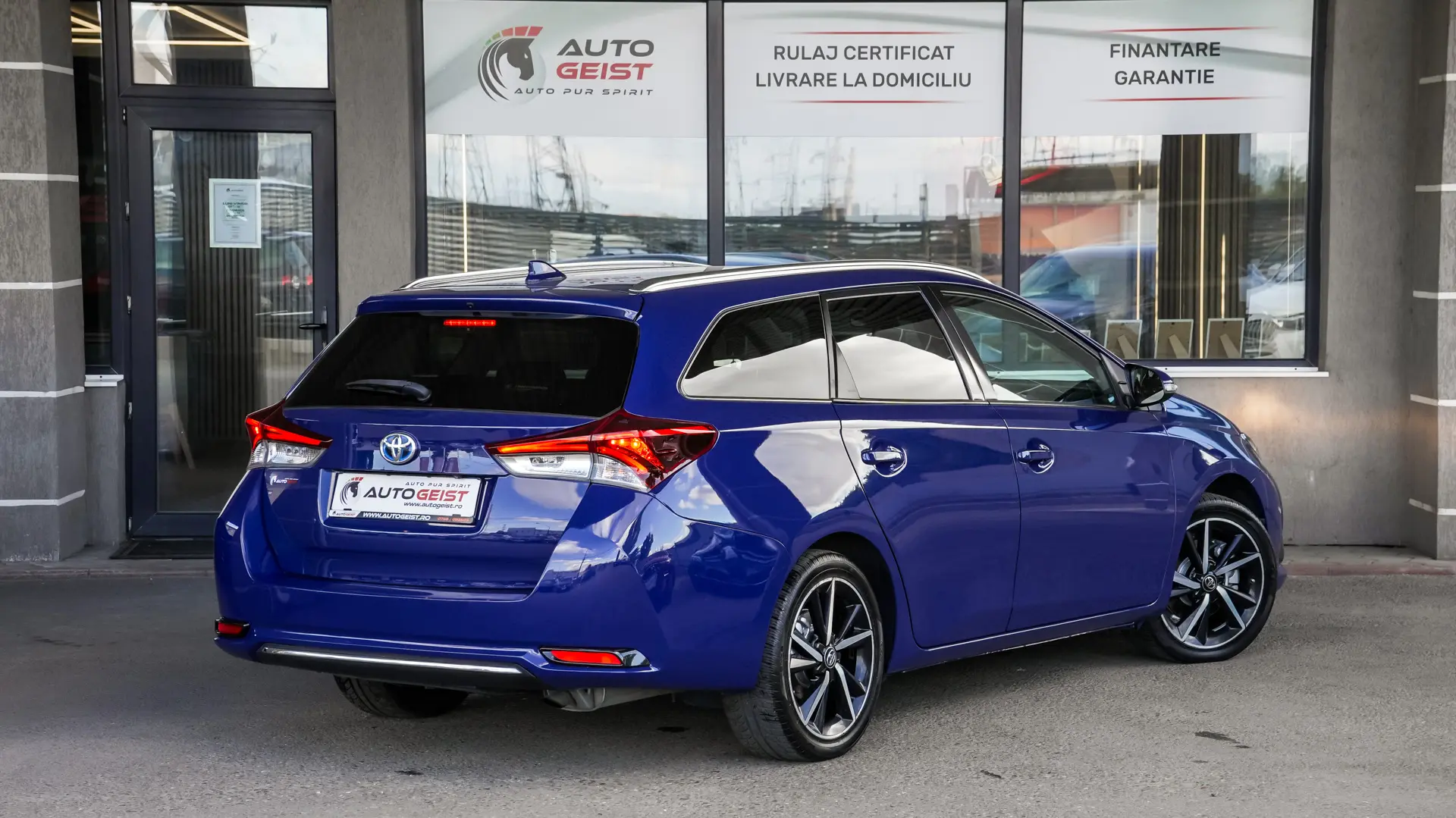 TOYOTA AURIS SPORTS