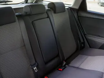 TOYOTA AURIS SPORTS