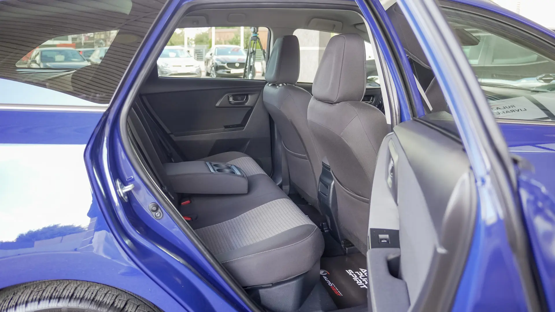 TOYOTA AURIS SPORTS