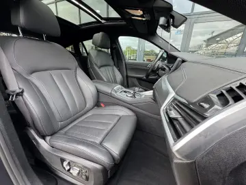 BMW X6 xDrive30d M Sport AHK PANO LASER
