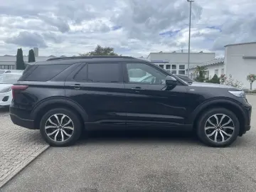 Explorer 3.0 EcoBoost Plug-in-Hybrid Aut. 4x4 ST