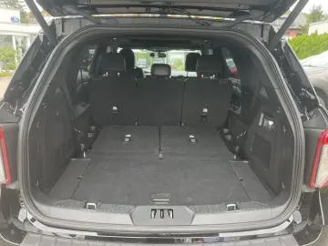 Explorer 3.0 EcoBoost Plug-in-Hybrid Aut. 4x4 ST