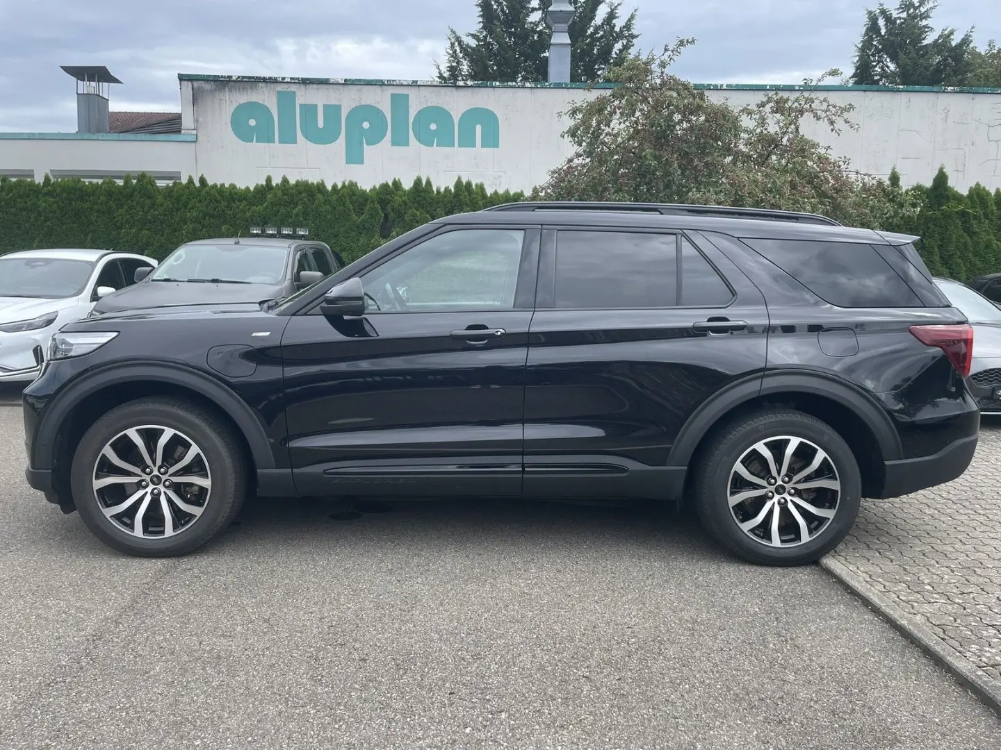 Explorer 3.0 EcoBoost Plug-in-Hybrid Aut. 4x4 ST