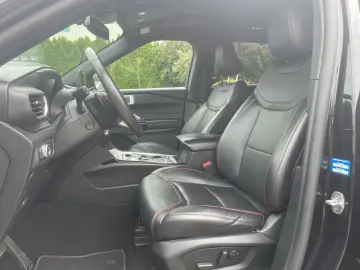 Explorer 3.0 EcoBoost Plug-in-Hybrid Aut. 4x4 ST