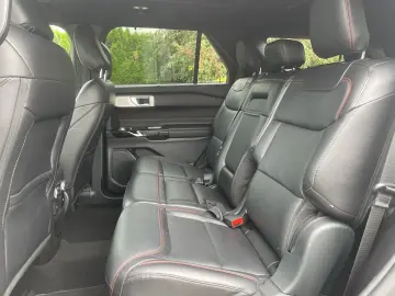 Explorer 3.0 EcoBoost Plug-in-Hybrid Aut. 4x4 ST