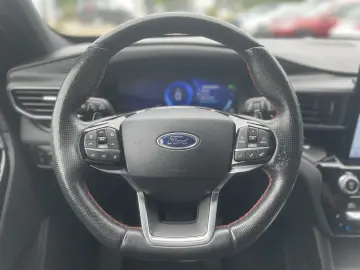 Explorer 3.0 EcoBoost Plug-in-Hybrid Aut. 4x4 ST