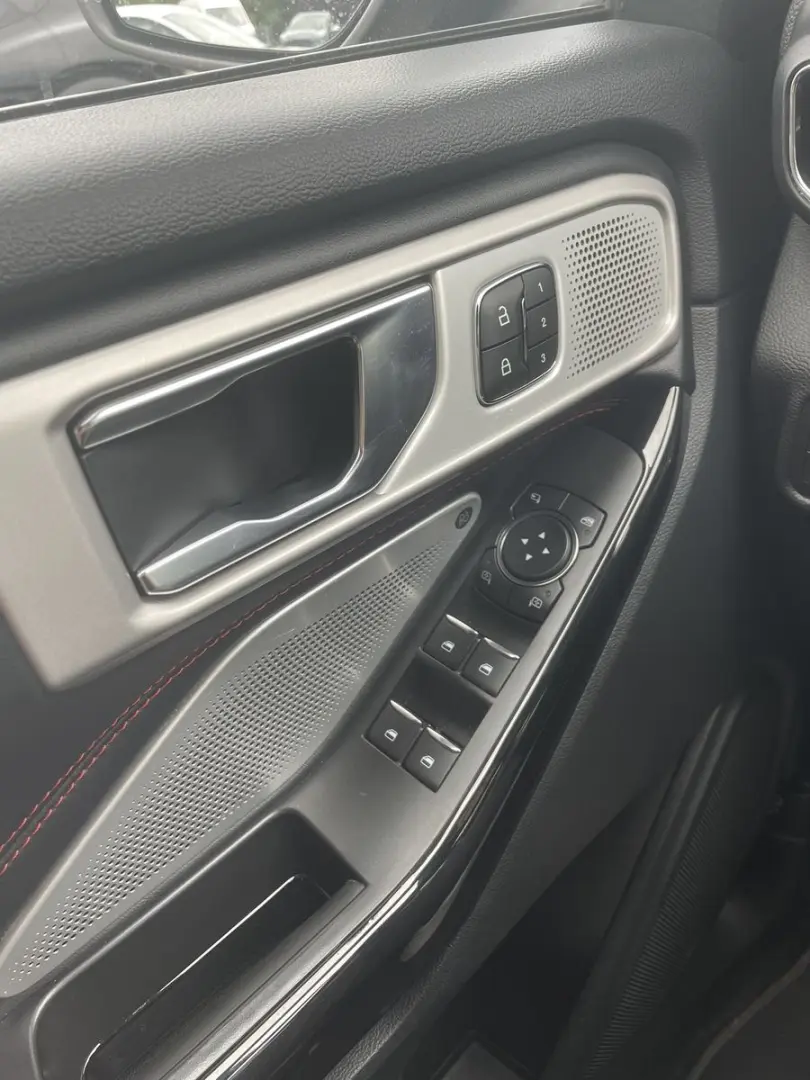 Explorer 3.0 EcoBoost Plug-in-Hybrid Aut. 4x4 ST