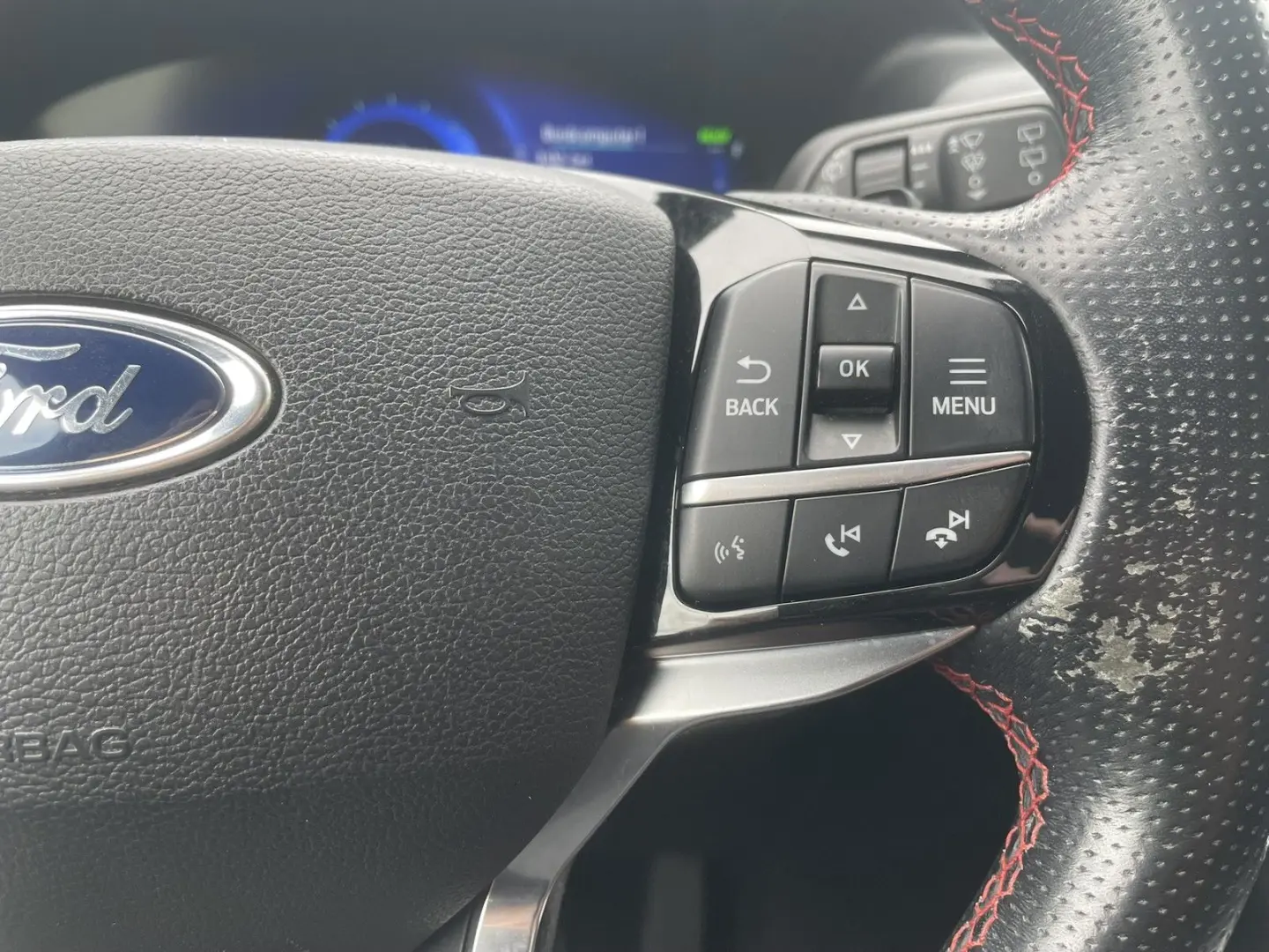 Explorer 3.0 EcoBoost Plug-in-Hybrid Aut. 4x4 ST