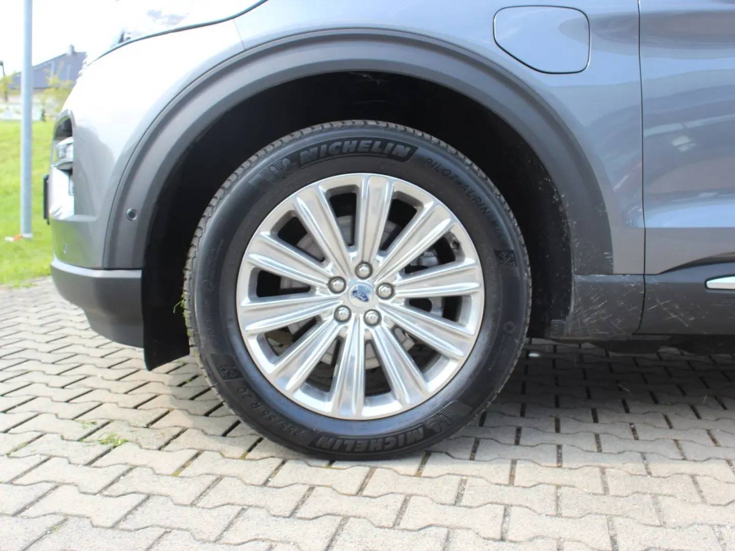 Explorer Platinum PHEV 4x4 3,0 EcoBoost