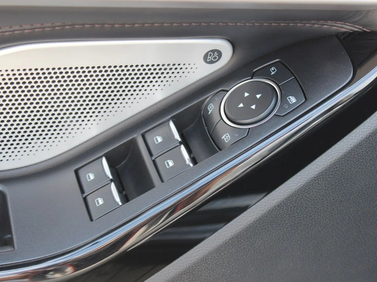 Explorer Platinum PHEV 4x4 3,0 EcoBoost