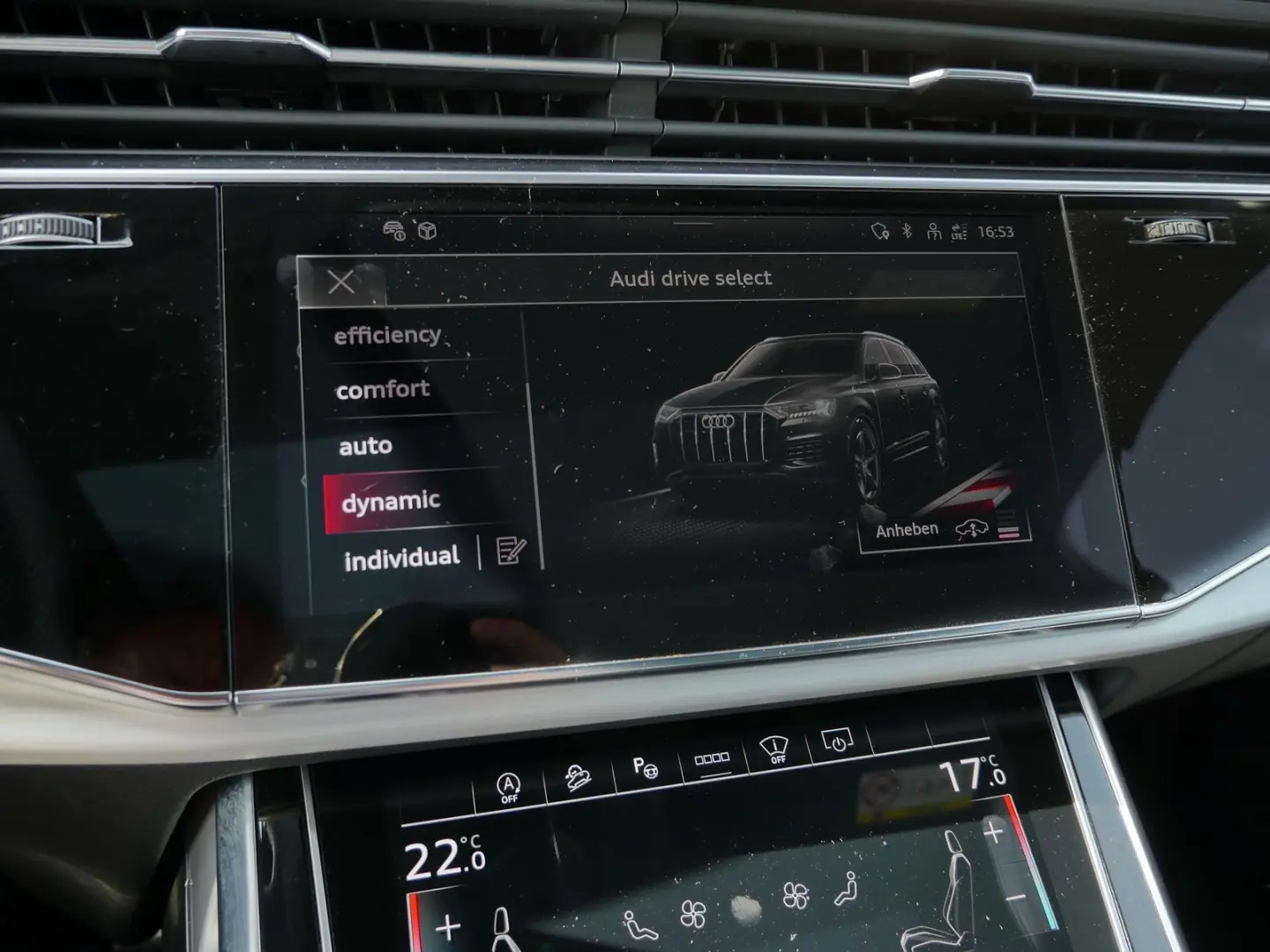 SQ7 TFSI quattro