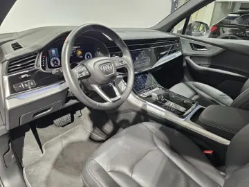 Q7 50 TDI S Line Black 7Sitz Pano Matrix Facelif