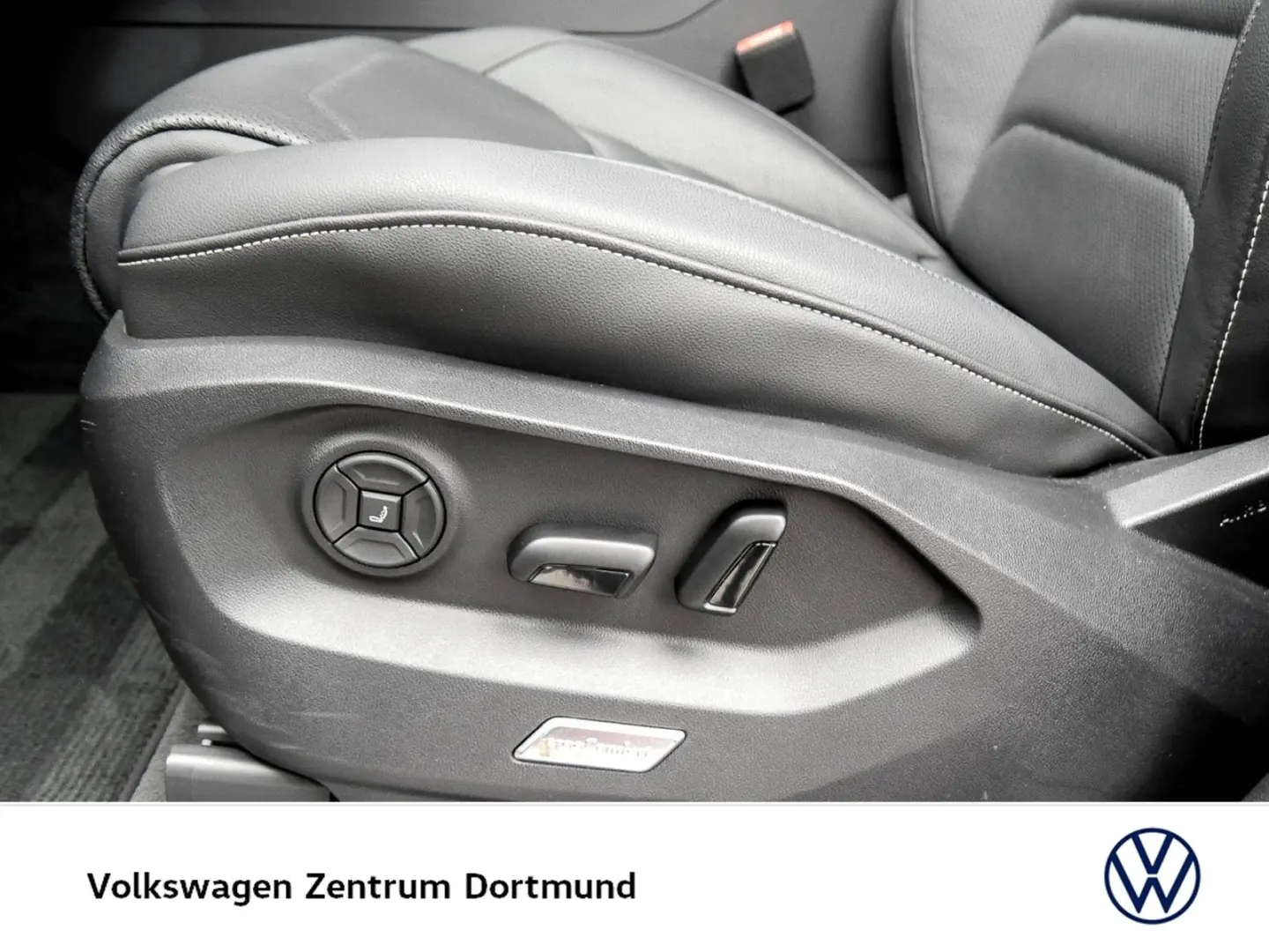 Touareg HYBRID ELEGANCE NEUESMODELL PANO CAM 21Z