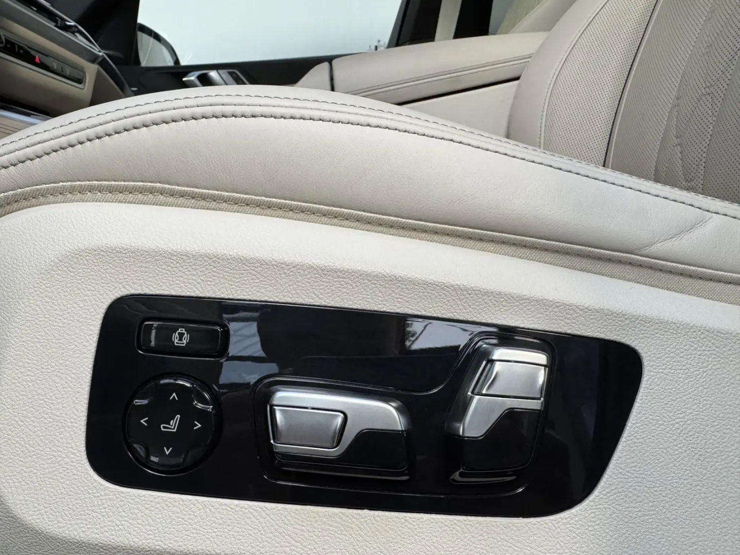 X5 xDr40i M Sport 22Zoll Luft Sky ACC AHK UPE128