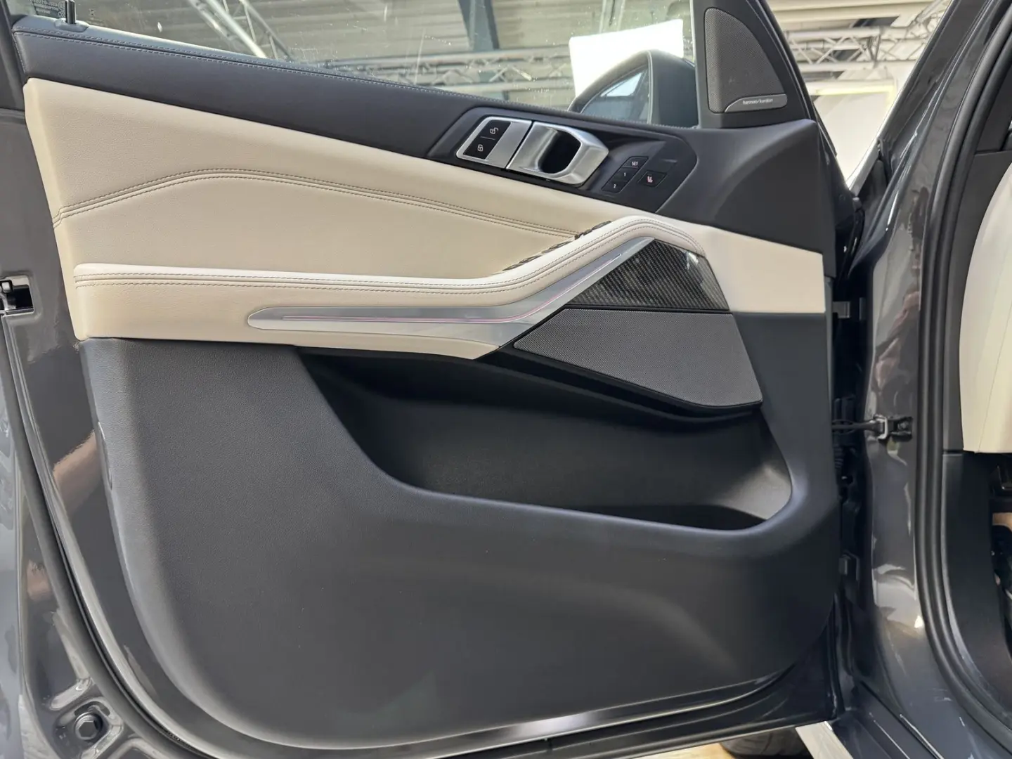 X5 xDr40i M Sport 22Zoll Luft Sky ACC AHK UPE128
