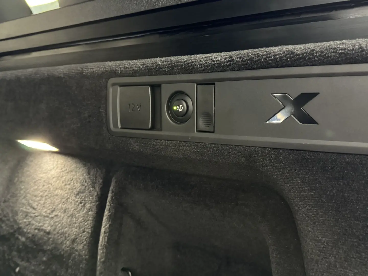 X5 xDr40i M Sport 22Zoll Luft Sky ACC AHK UPE128