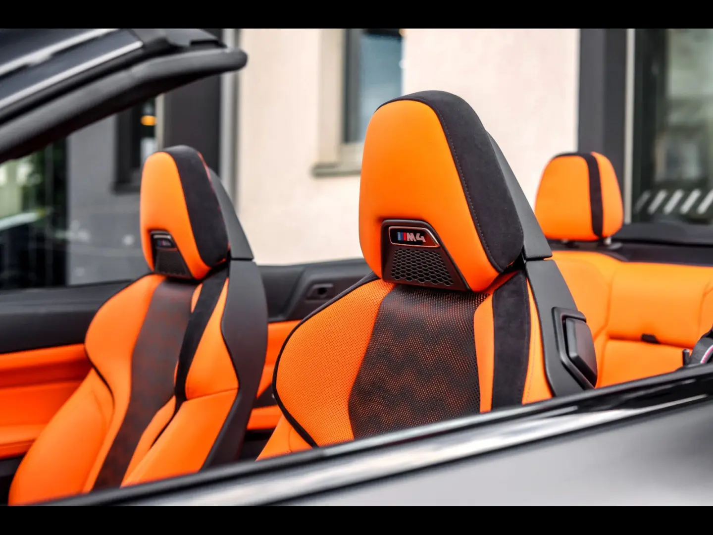 M4 COMPETITION XDRIVE CABRIOLET MY25°INDIVIDUAL