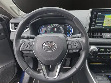 TOYOTA RAV4 2.5 FHEV - 222CP i-CVT, AWD, Echipare Lounge