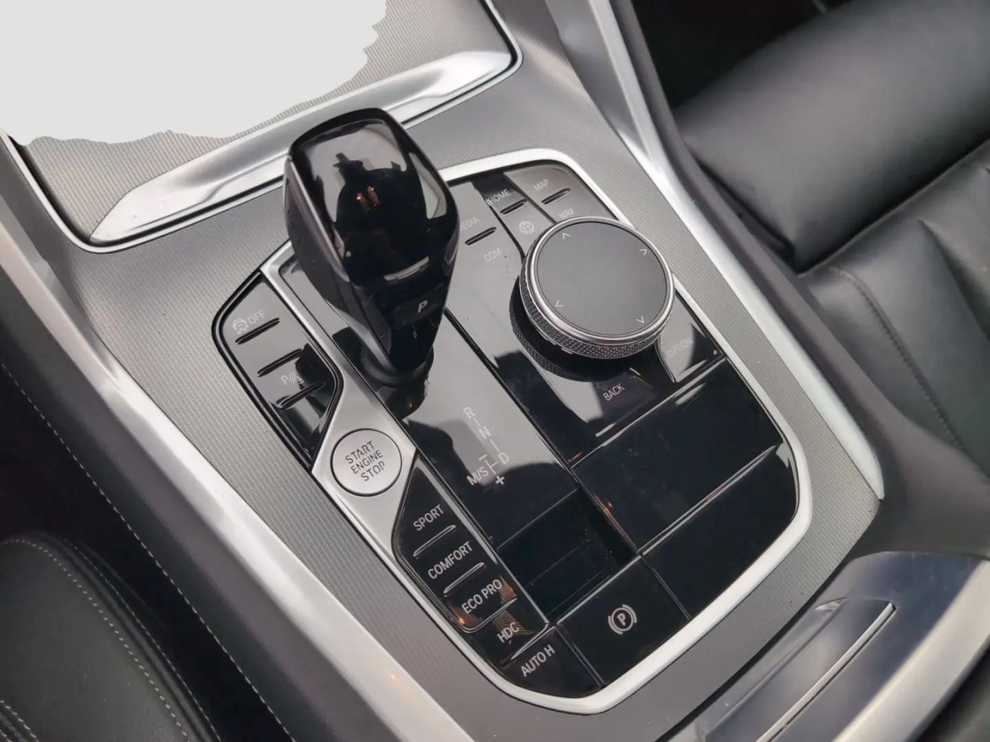 X6 xDrive40d M Sport Standheizung AHK Head-Up