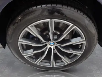 X6 xDrive40d M Sport Standheizung AHK Head-Up